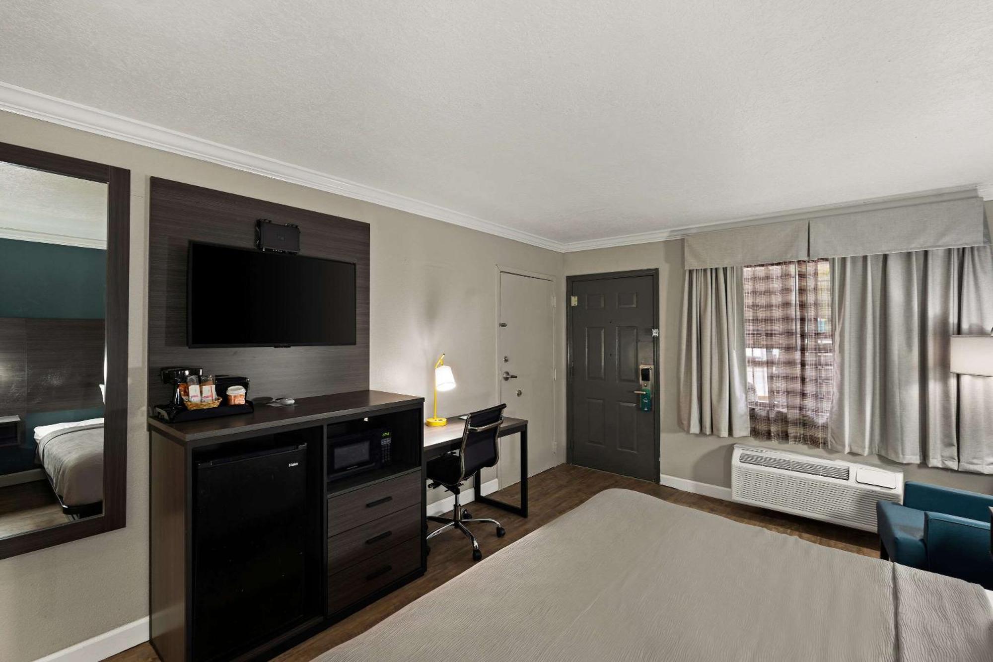 Quality Inn Ocean Springs Εξωτερικό φωτογραφία